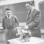 Inspection d’un professeur d’atelier en techno au début des années 60 : tous les enseignants inspectés gardent d’André Campa (An. 24) le souvenir d’un maître, celui dont l’autorité fait grandir.
