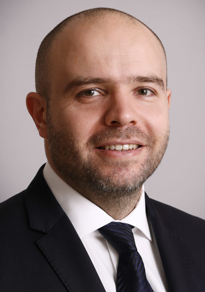 Daniel-Azarian