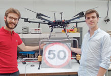 aero-mess-signalisation-volante-avec-drone